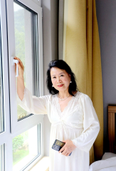 退体旅游的美韵大姐日子过得悠闲自在[21P]